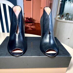 Halogen Harowen Leather Booties - Size 9M Halogen